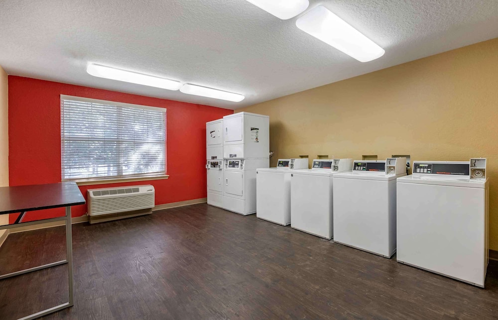 Extended Stay America Select Suites - Orlando - Maitland - Summit Tower Blv 9/47
