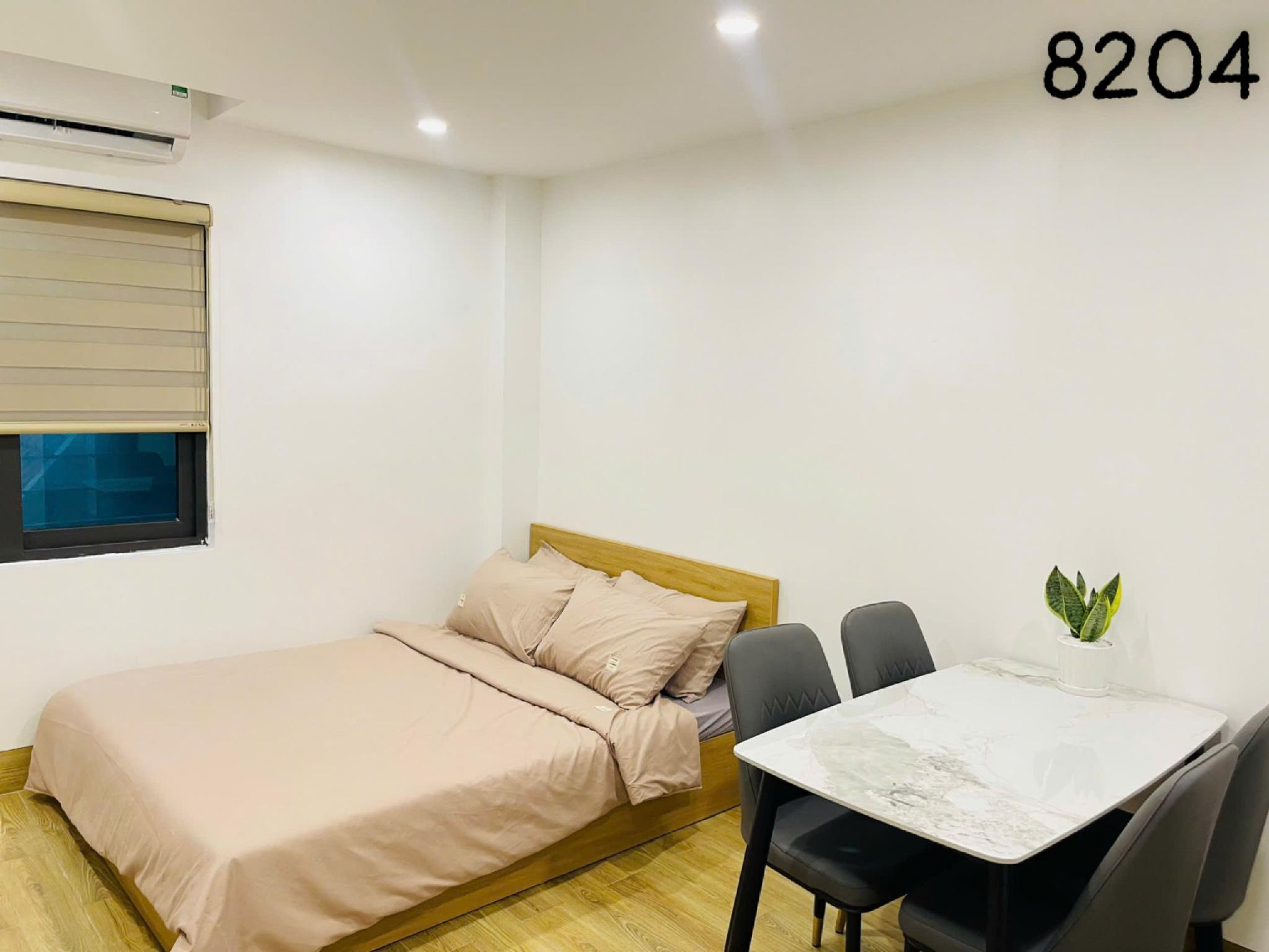 Studio Dai hoc Y, central location 3/8