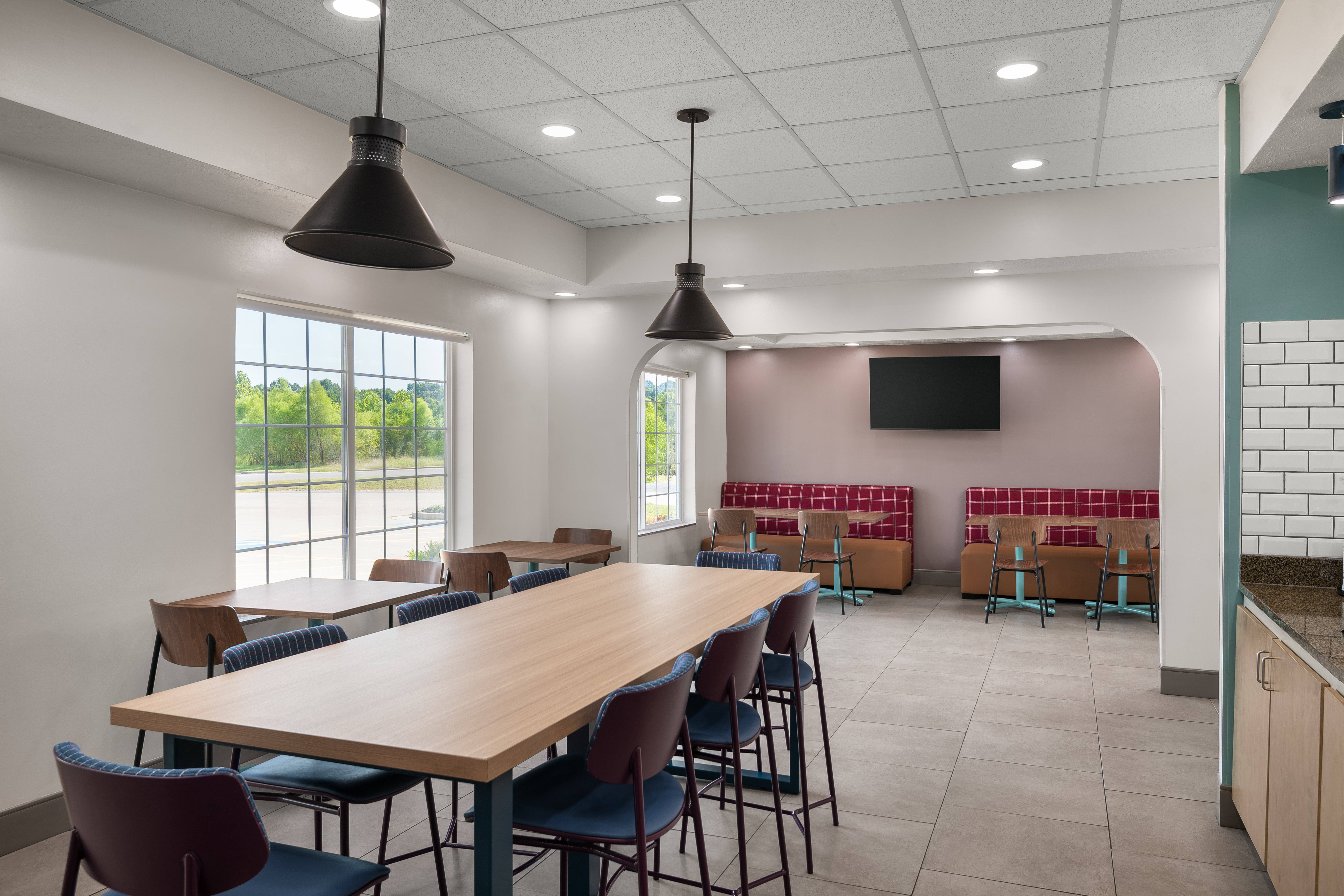 Garner Hotel Paducah West by IHG 38/45
