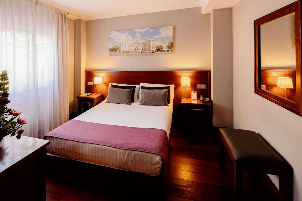Hotel Infantas by MIJ 17/38