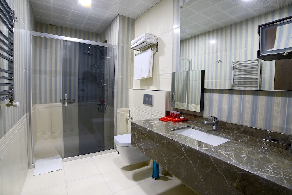 Ramada Encore by Wyndham Istanbul Avcilar 26/41