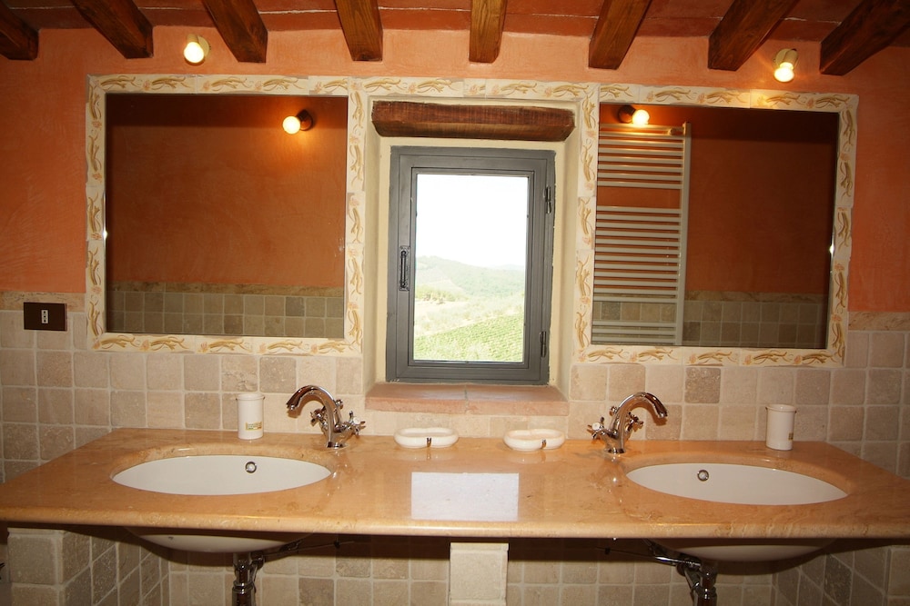 Agriturismo Borgo Casa Al Vento 47/50