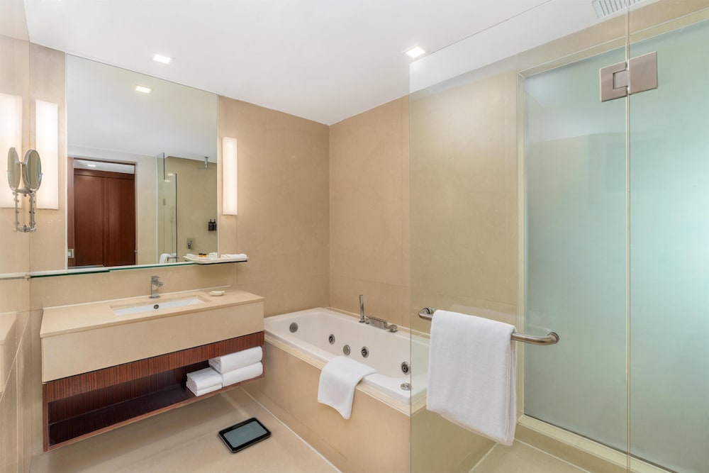 Country Inn and Suites By Radisson Sahibabad Distt Ghaziabad (U.P.) 59/60