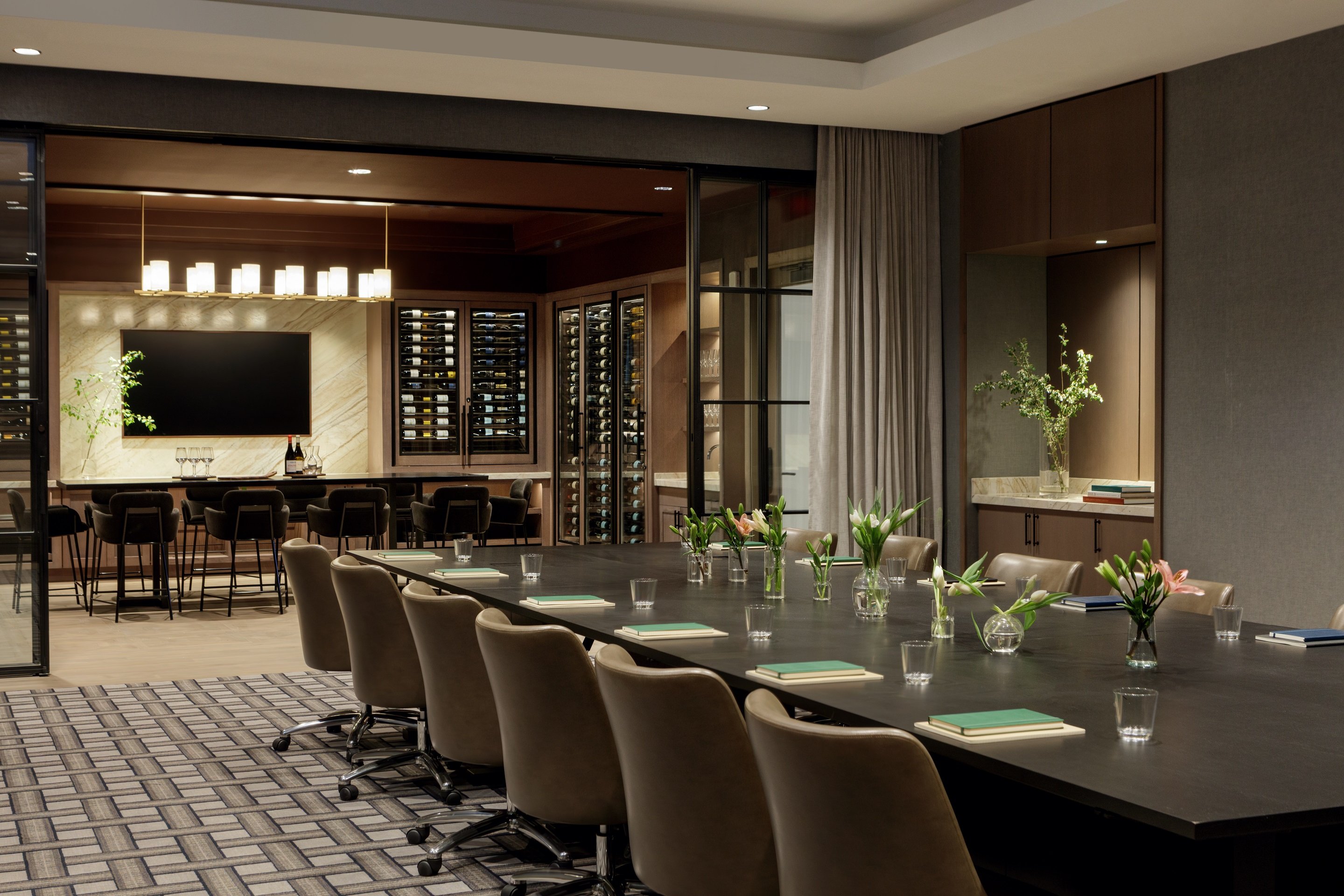 Kimpton The Forum Hotel, an IHG Hotel 39/50