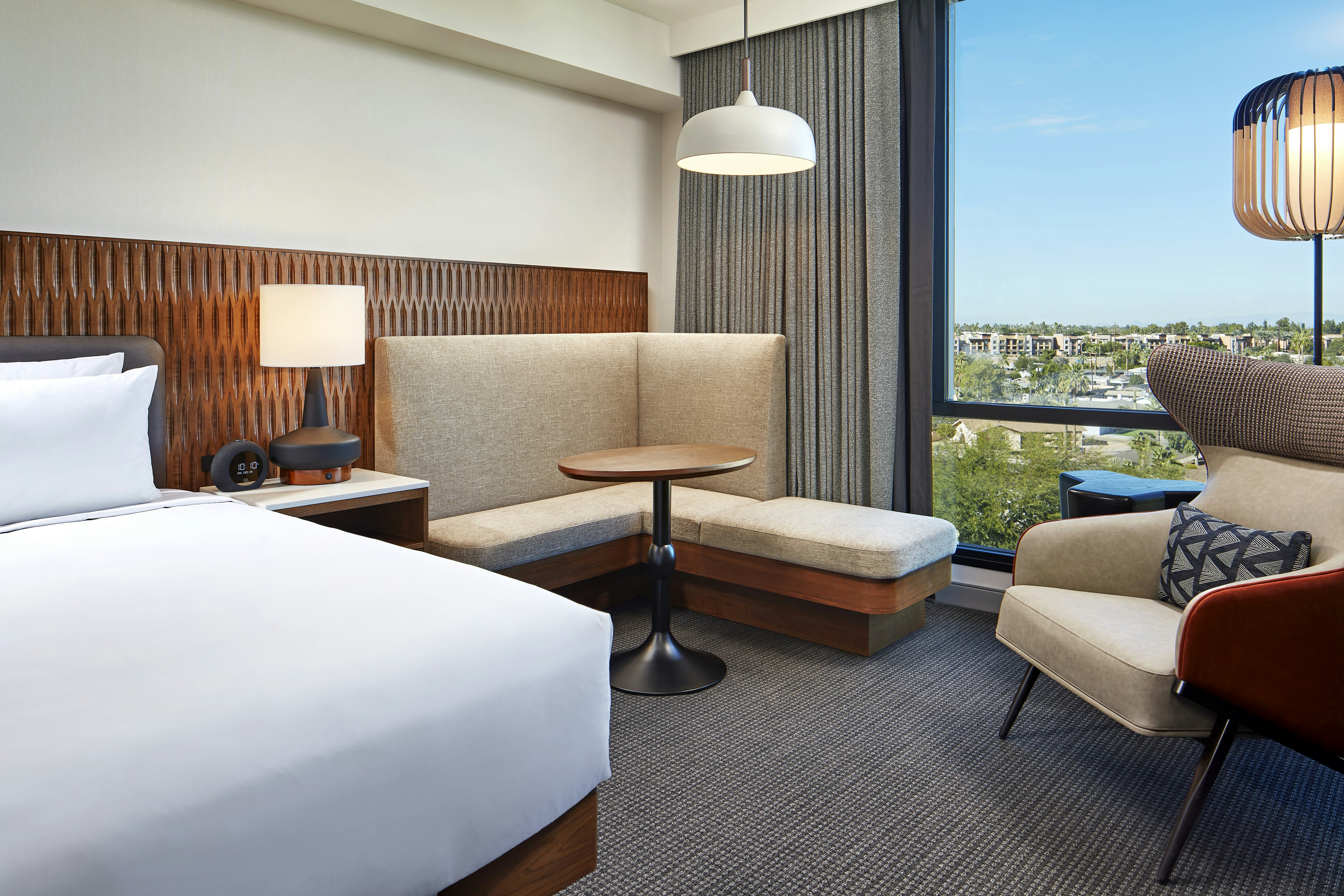 1 Bedroom, Pinnacle, Suite, King Bed، Senna House Scottsdale, Curio Collection by Hilton 2/3