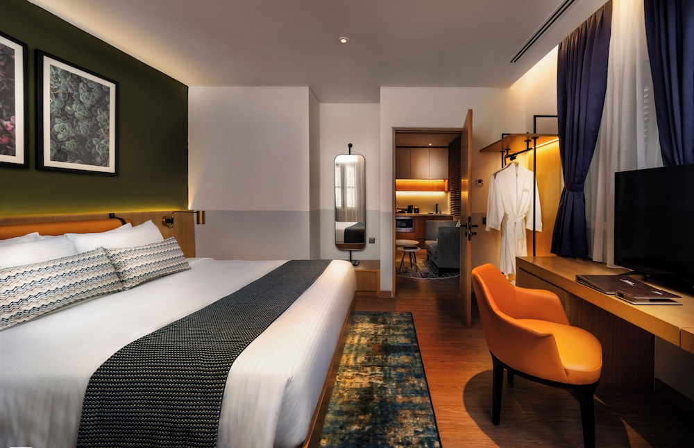 Macalister Hotel managed by The Ascott Limited 11/25