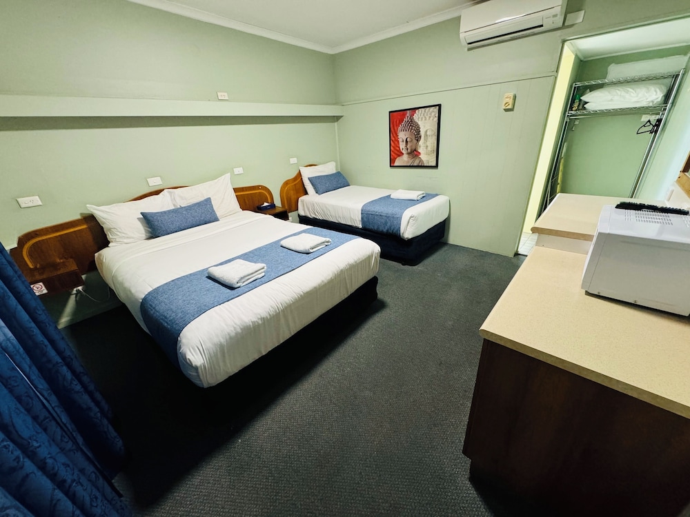 ARDEANAL MOTEL 20/48