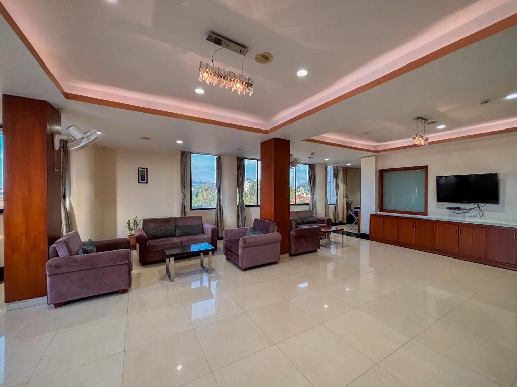 Hotel Brahmaputra Residency 18/23