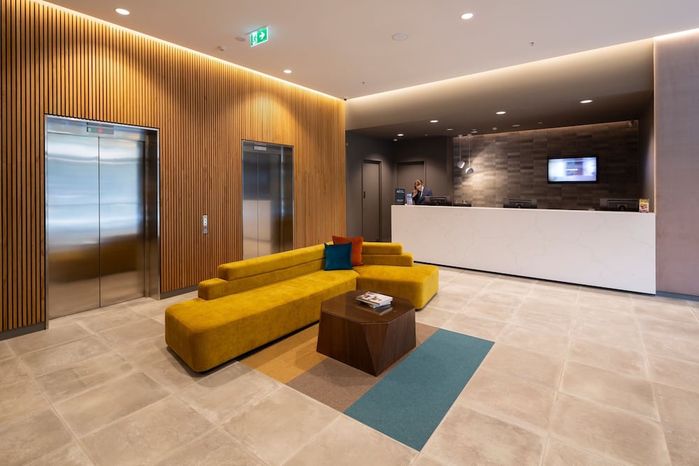 Mercure Canberra Belconnen 7/69