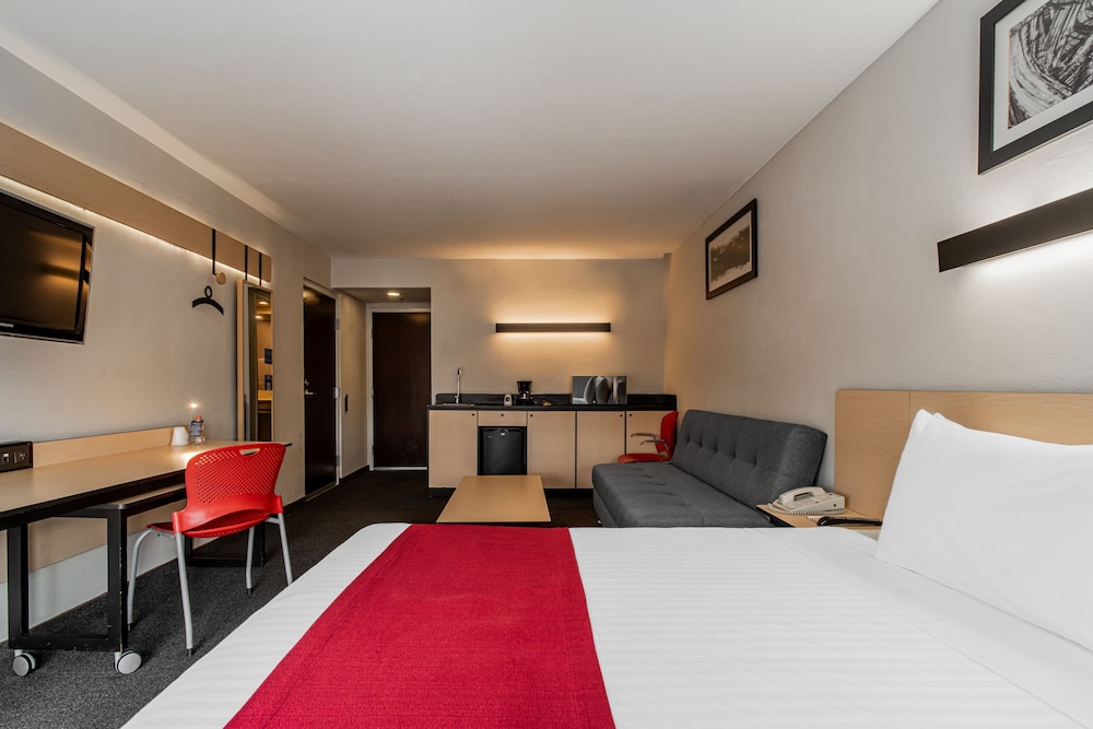 City Express by Marriott Queretaro Jurica 25/71