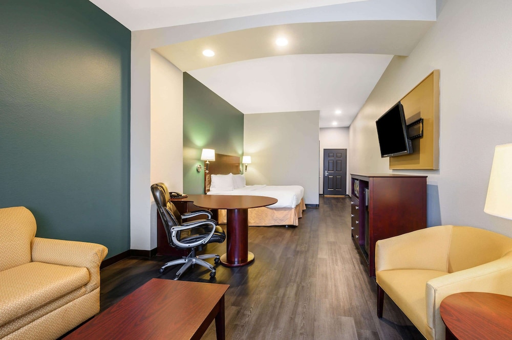 La Quinta Inn And Suites By Wyndham Longview North 38/46