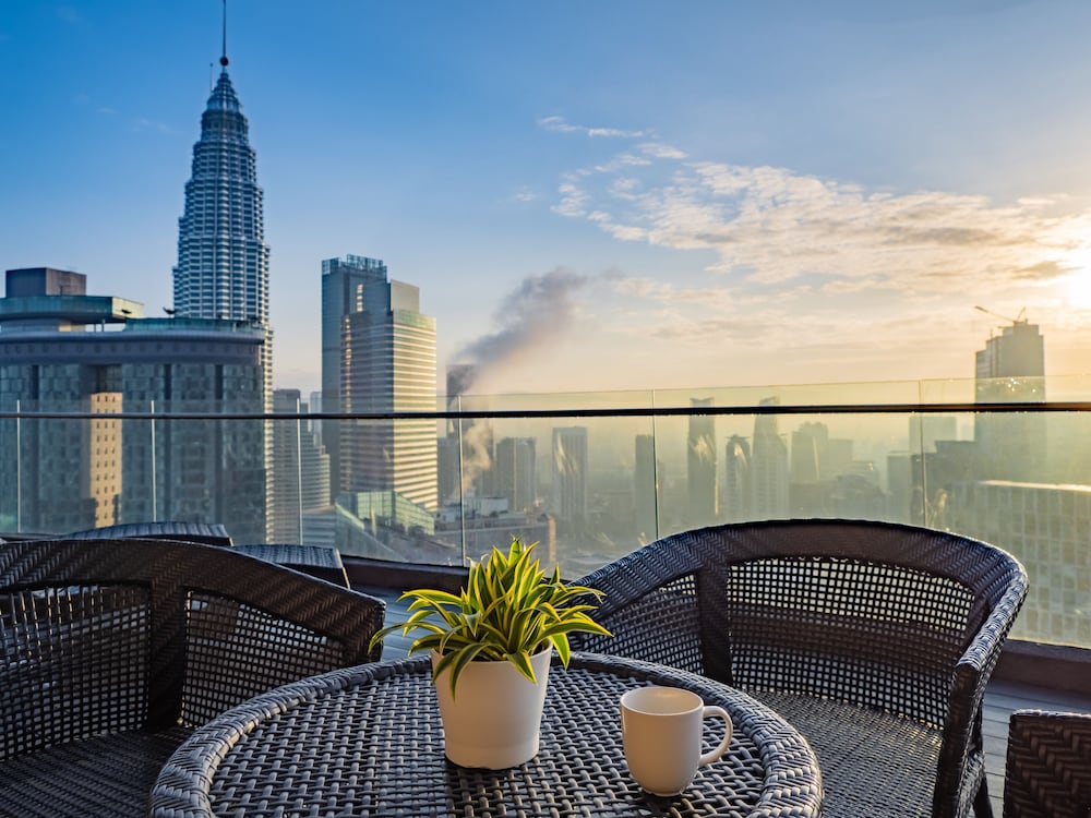 The Penthouse Klcc 25/32
