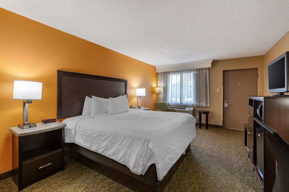 Best Western Palm Beach Lakes photo2