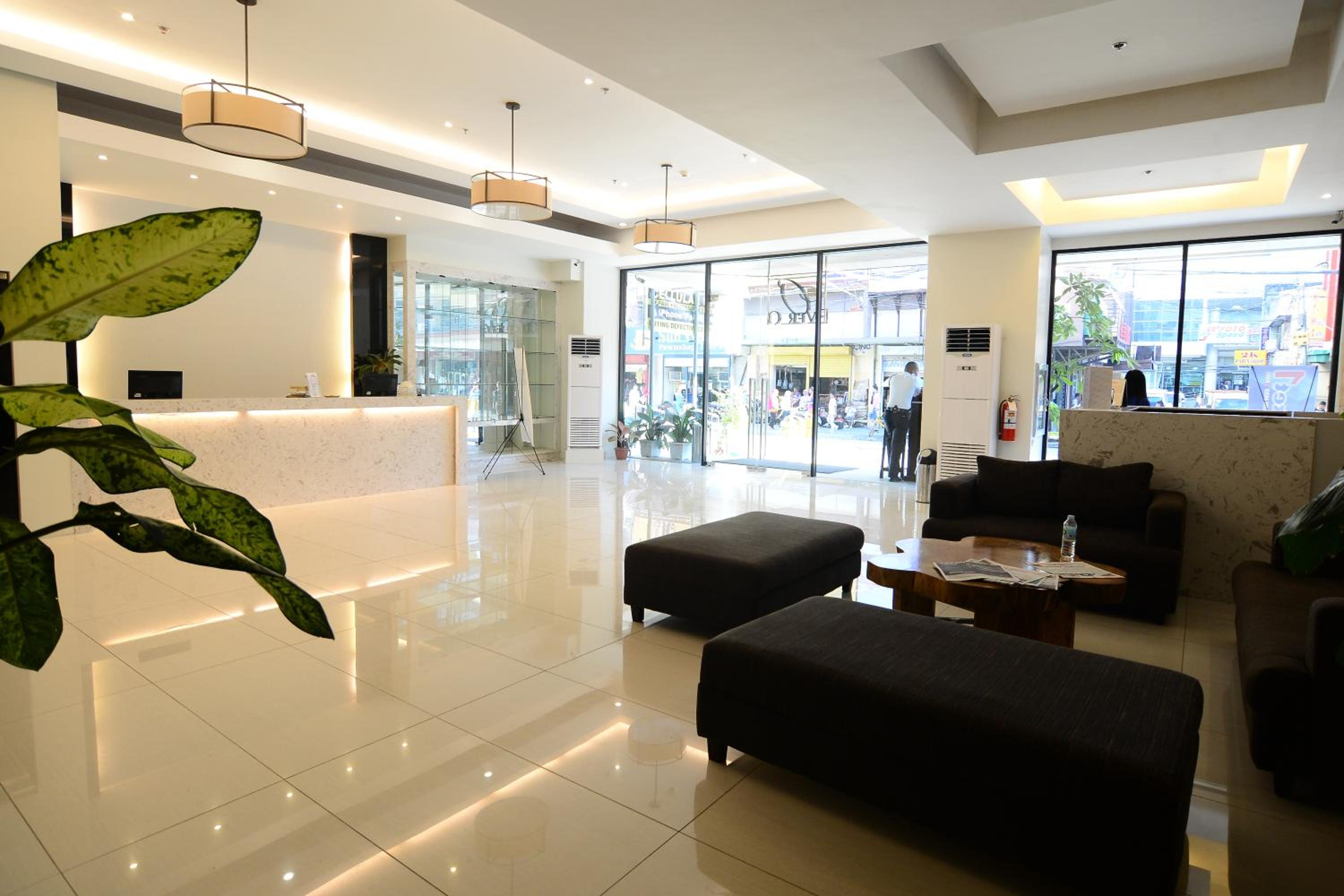 Ever O Business Hotel 21/24