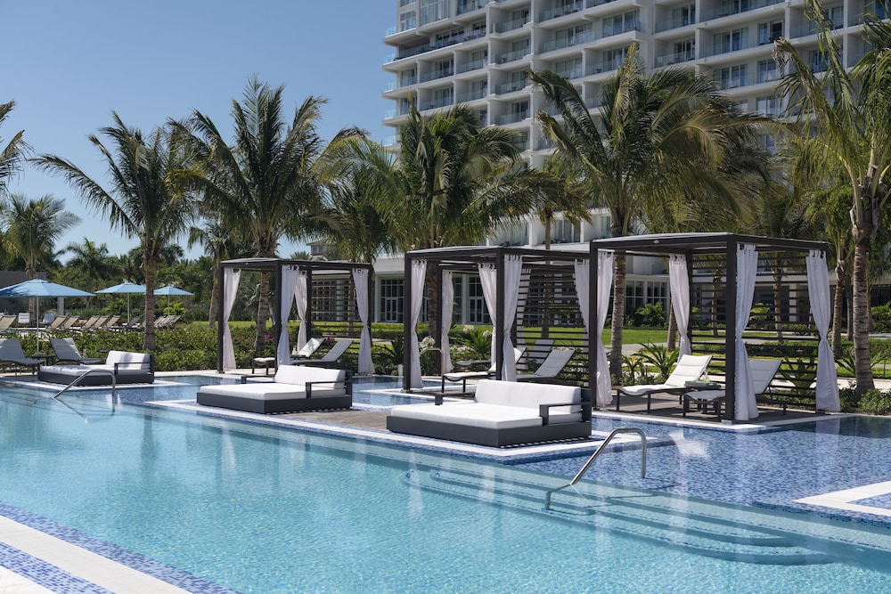 The Ritz-Carlton Residences, Turks & Caicos 43/49