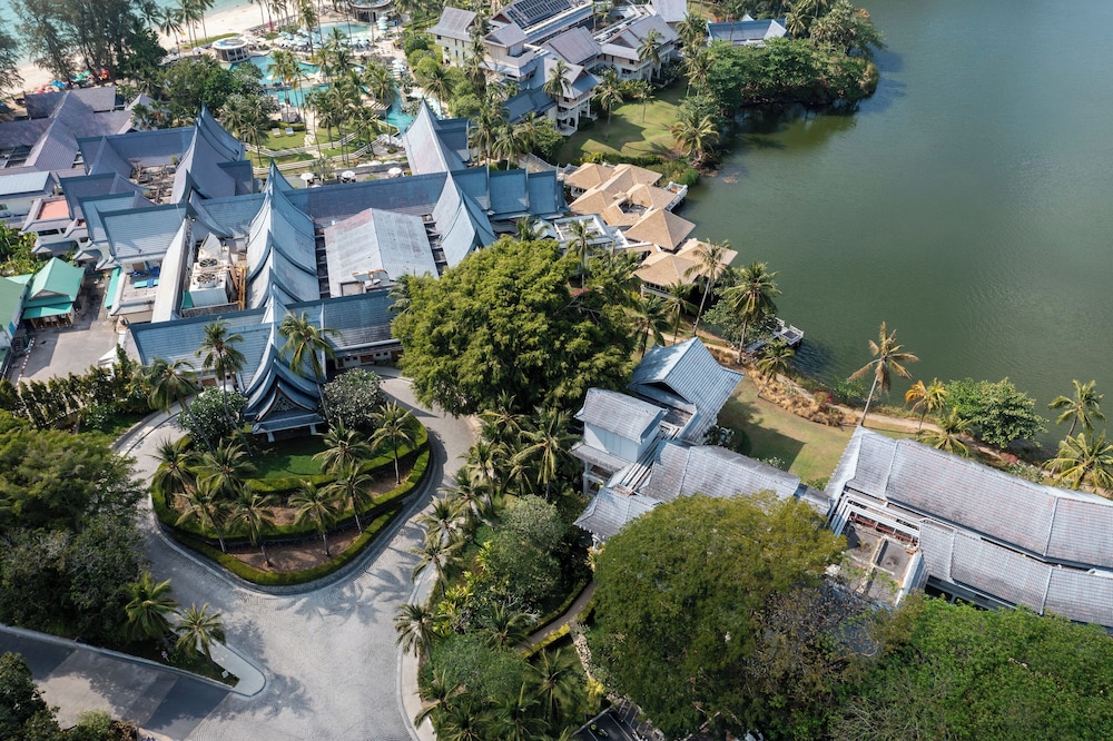 SAii Laguna Phuket 69/70
