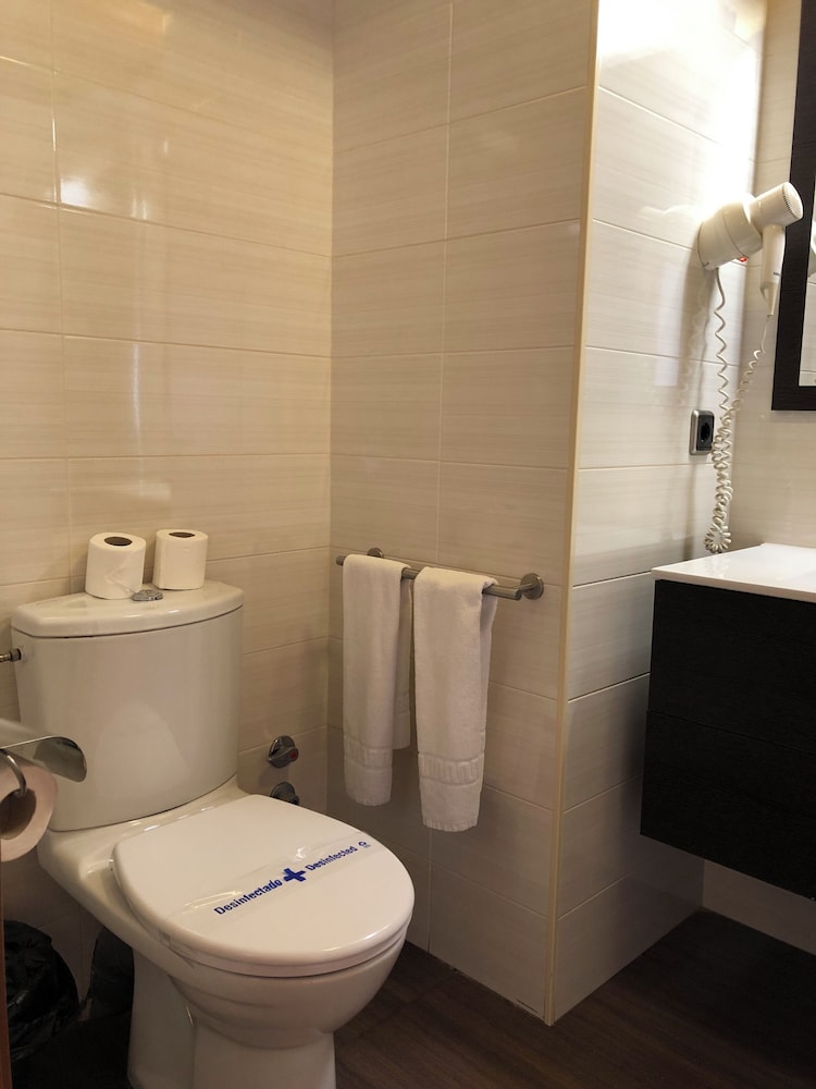 Solineu Hotel 48/48