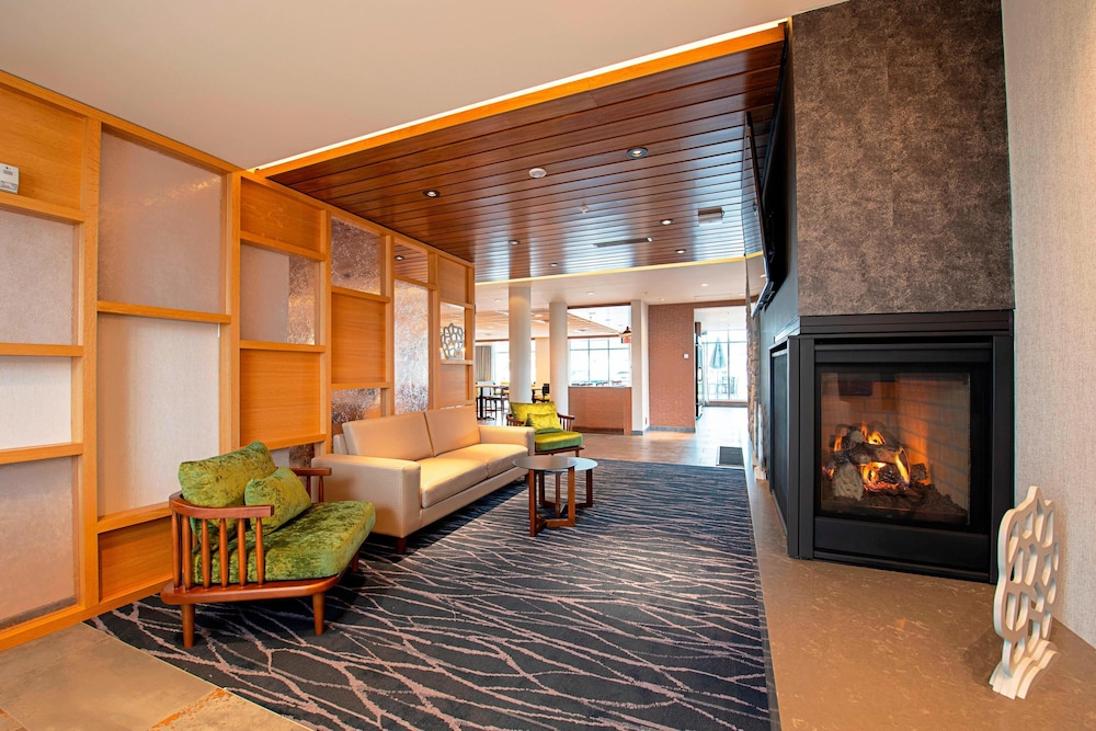 Fairfield Inn & Suites By Marriott Duluth Waterfront 14/41