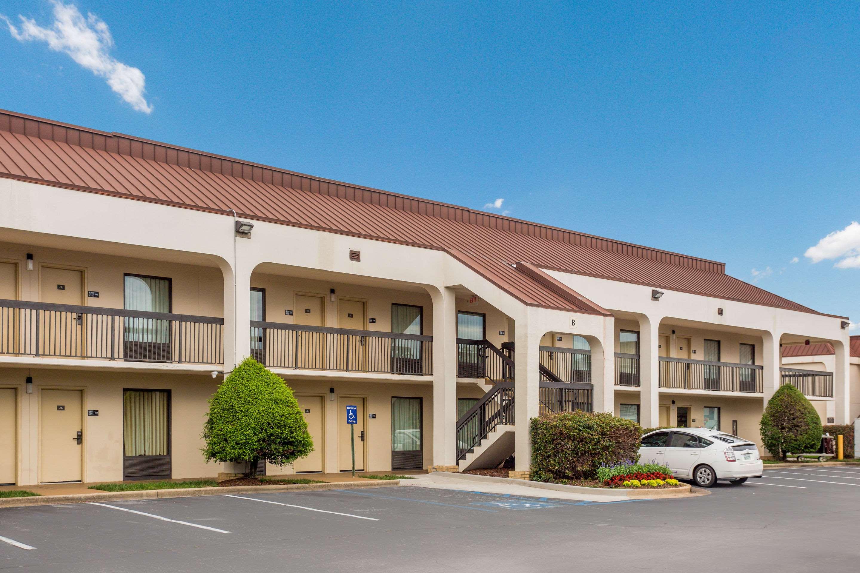 Quality Inn - Hamilton Place 18/20