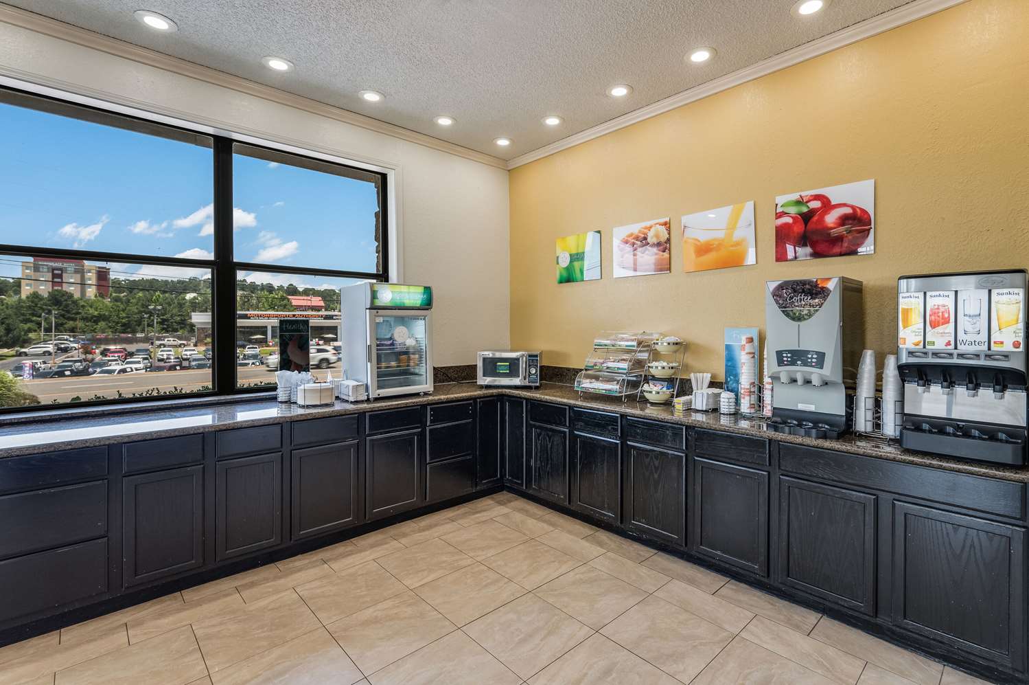 Quality Inn and Suites Hot Springs Lake Hamilton 7/11