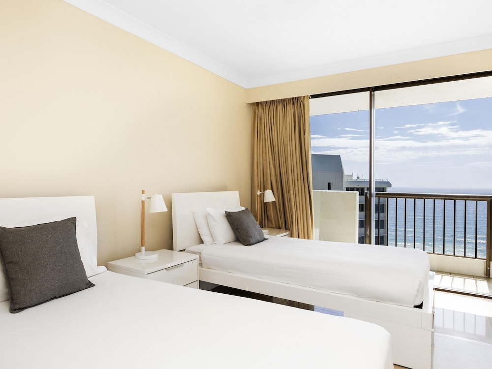 2 BEDROOMS, APARTMENT