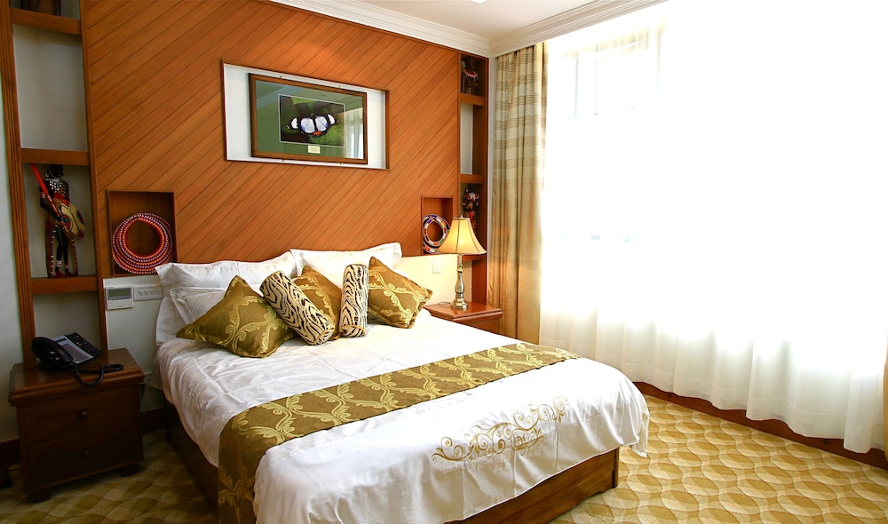 STUDIO, DOUBLE BED