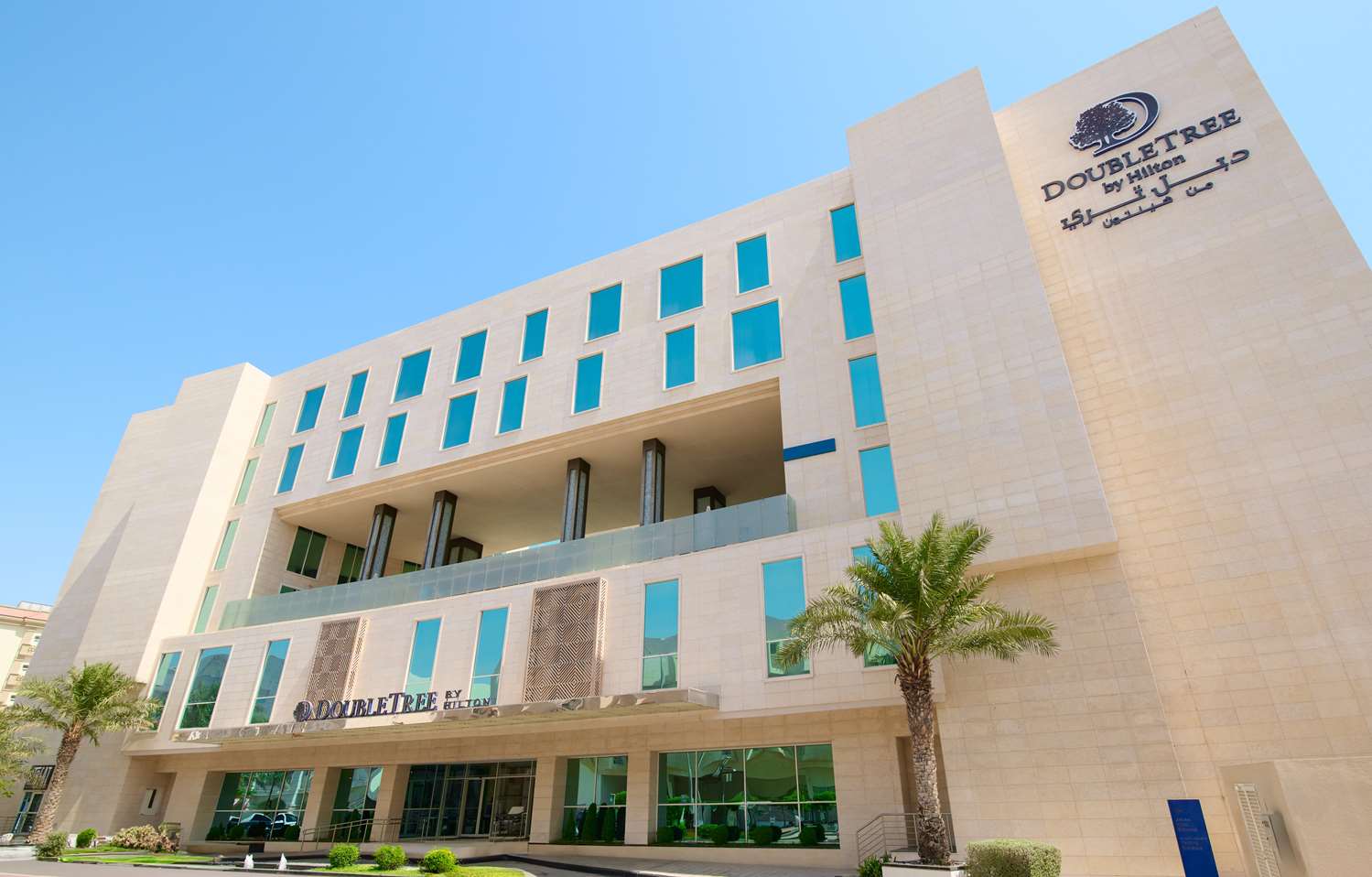 Doubletree By Hilton Doha - Al Sadd photo4