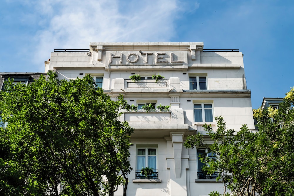 Hotel Lampika 2/50