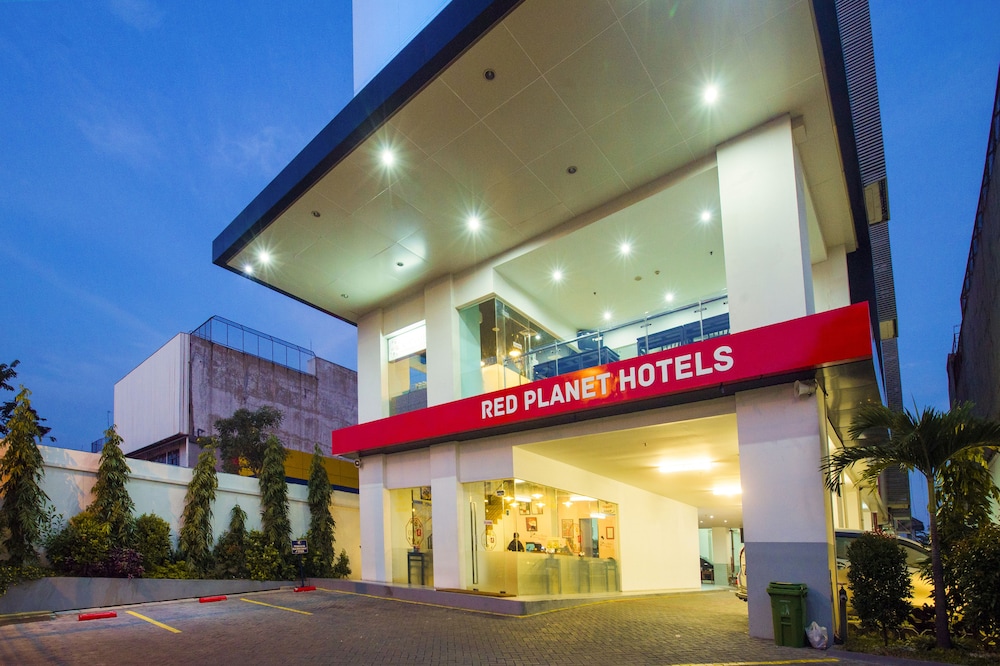 Monoloog Hotel Surabaya 3/29