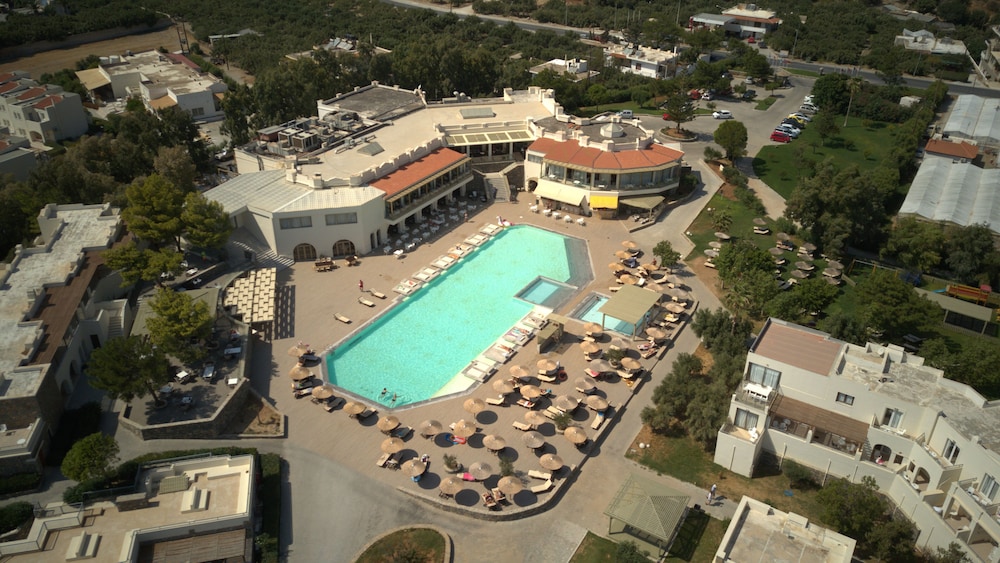 Almyra Hotel & Village 7/70