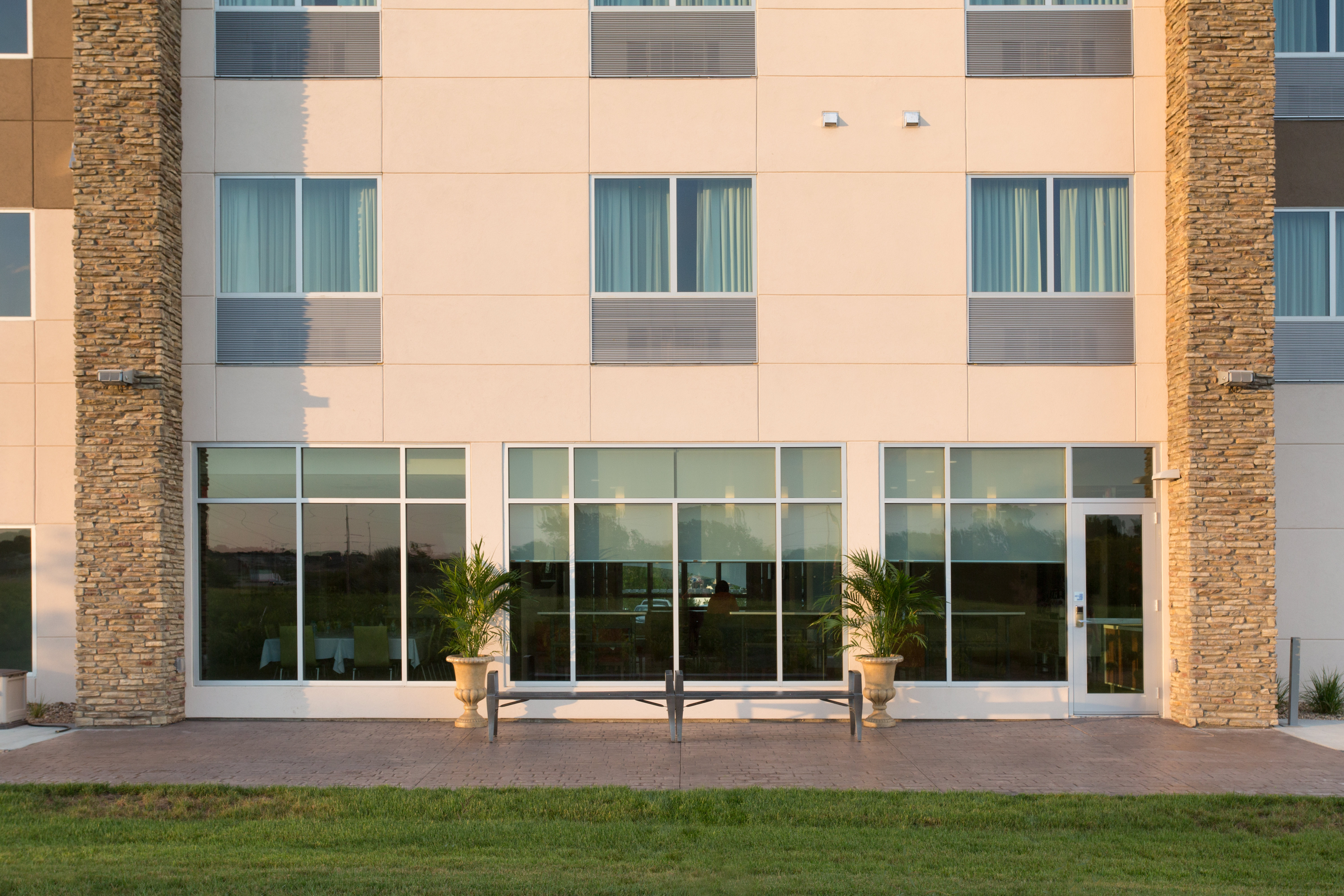 Holiday Inn Express And Suites Lincoln I 80 2/60