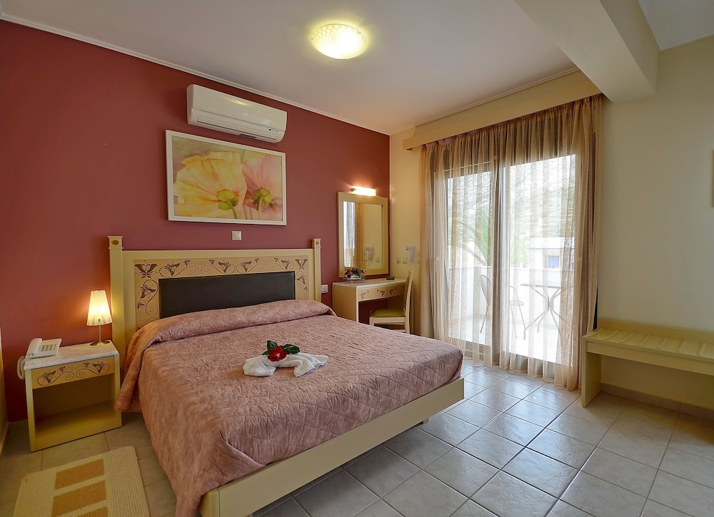 Emporios Bay Hotel 23/64