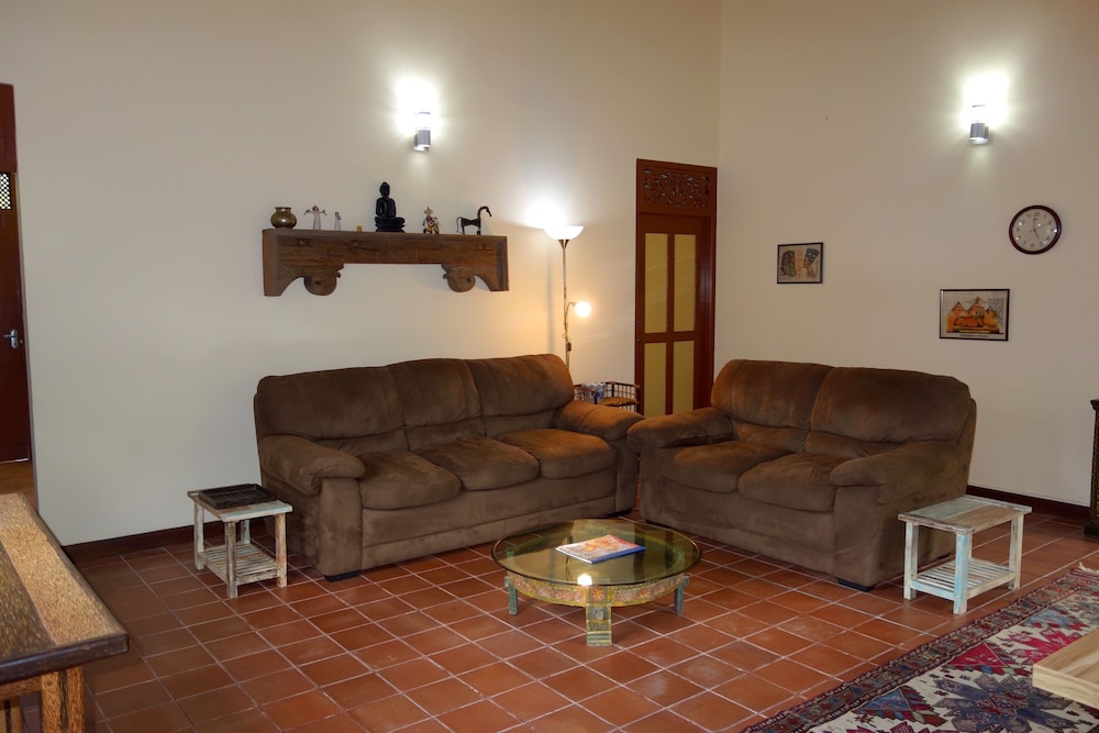 Manel Guesthouse 23/50