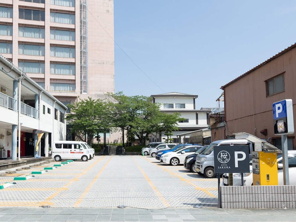 Hotel Sakura 45/50