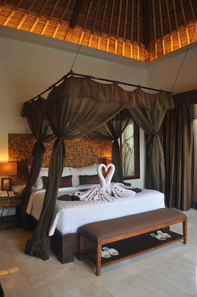 Mahagiri Villa And Spa Dreamland 26/71