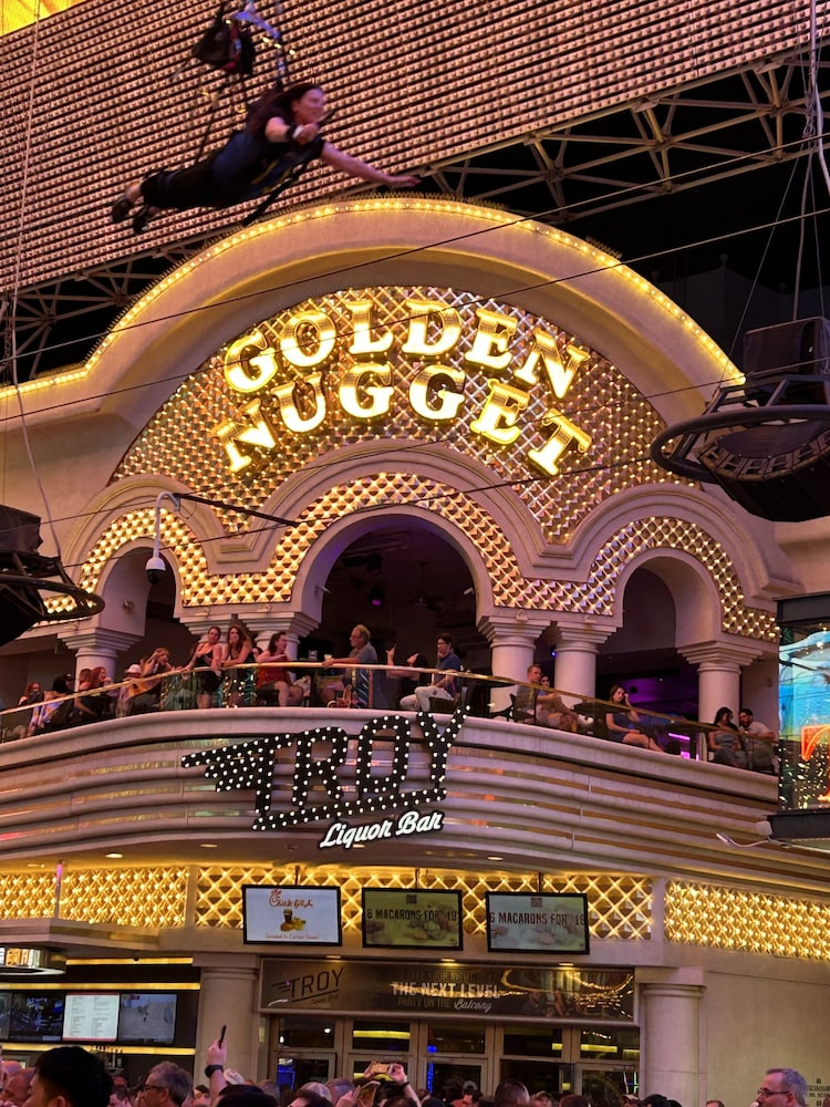Golden Nugget Las Vegas Hotel and Casino 5/50
