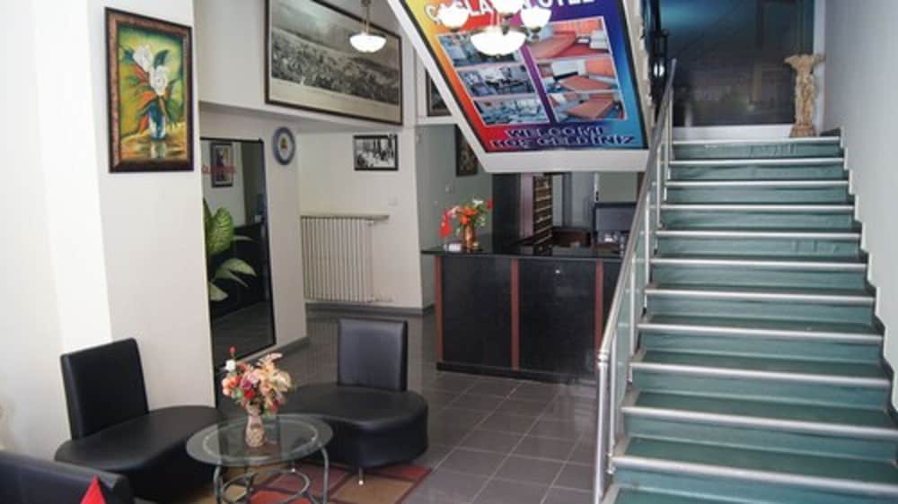 Yeni Caglayan Otel 3/17