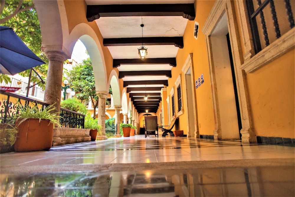 Hotel Caribe Merida Yucatan by Kavia 26/49