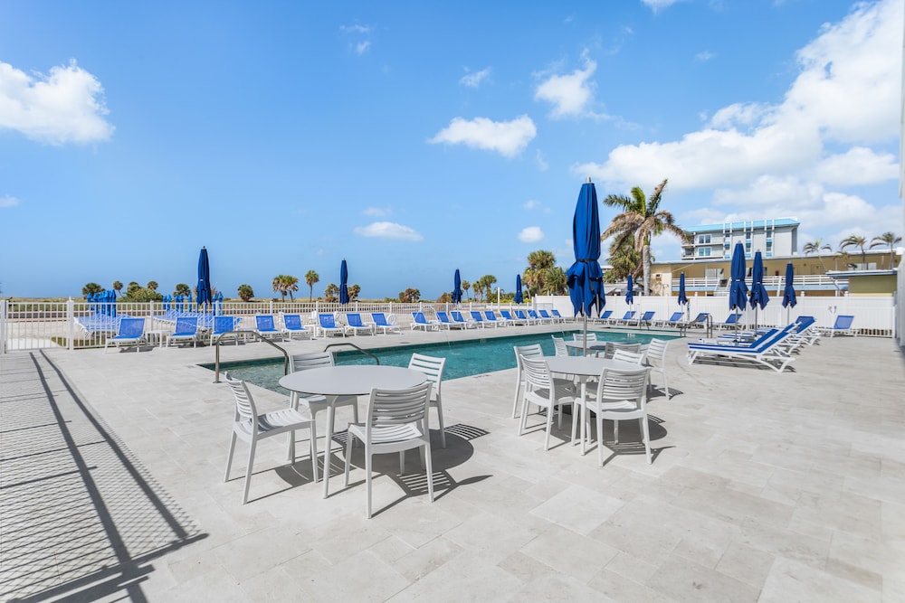 Treasure Island Ocean Club 46/50