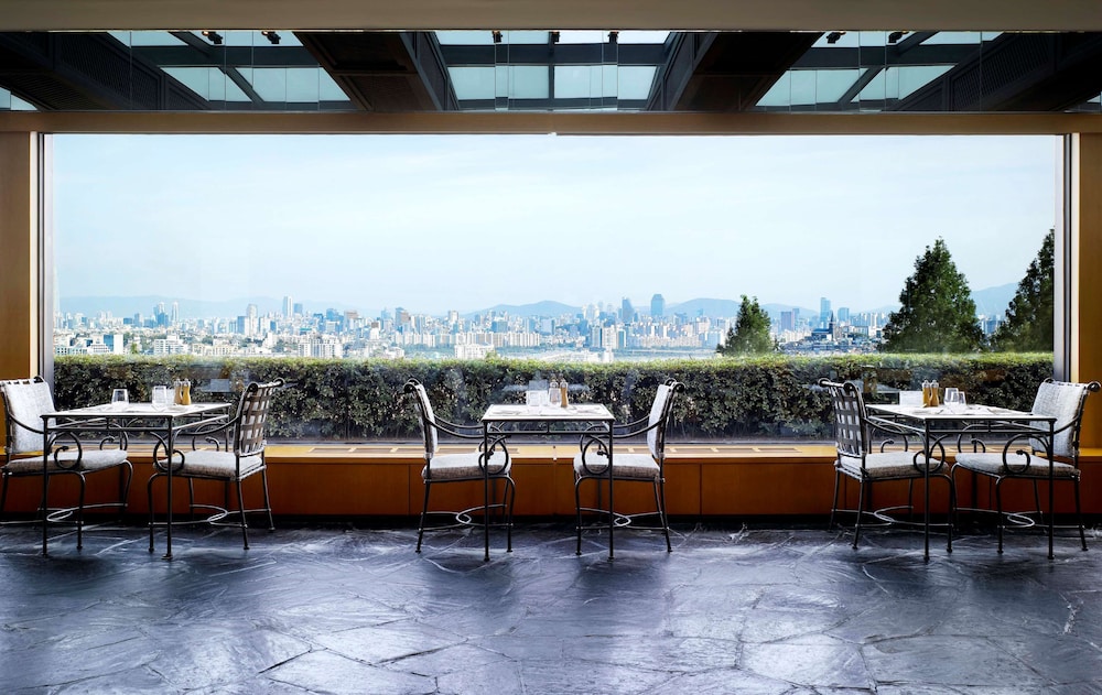 GRAND HYATT SEOUL 32/67
