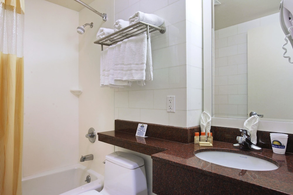 Nova Hotel Bronx 5/9