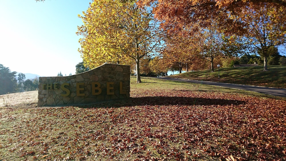 The Sebel Pinnacle Valley 60/62