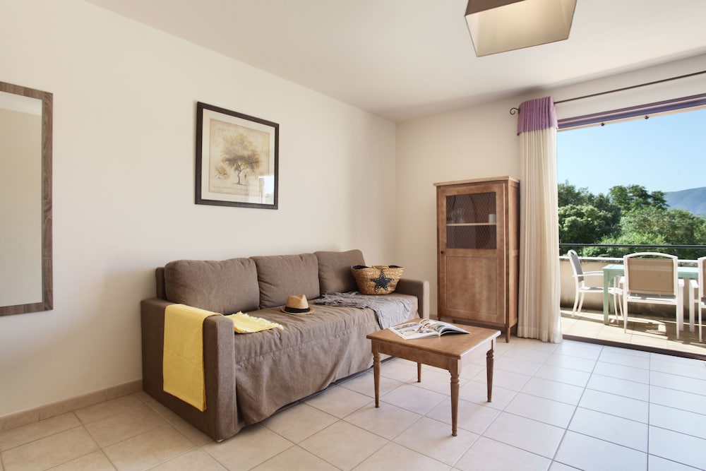 Residence Les Quatres Soleil 8/23