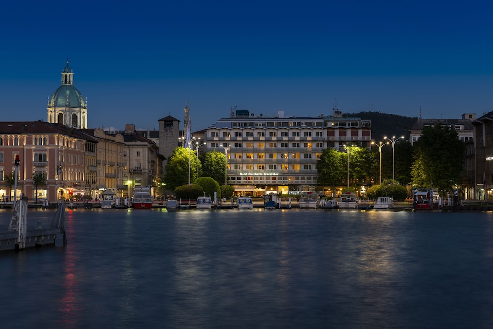 Hotel Barchetta Excelsior in COMO