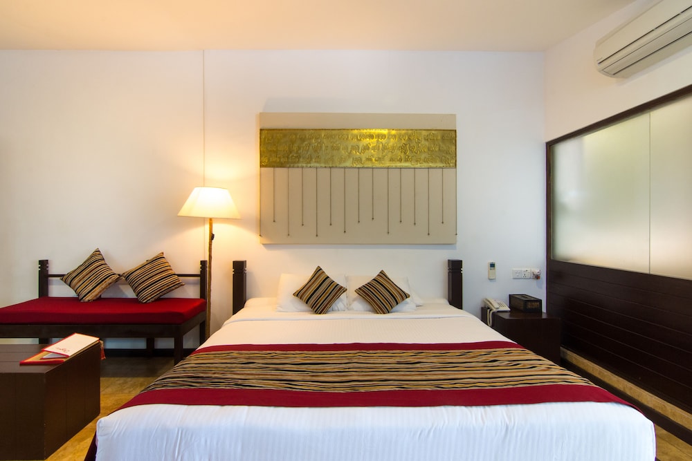 LUXURY, SUITE, MOUNTAIN VIEW, SAUNA, HOT TUB