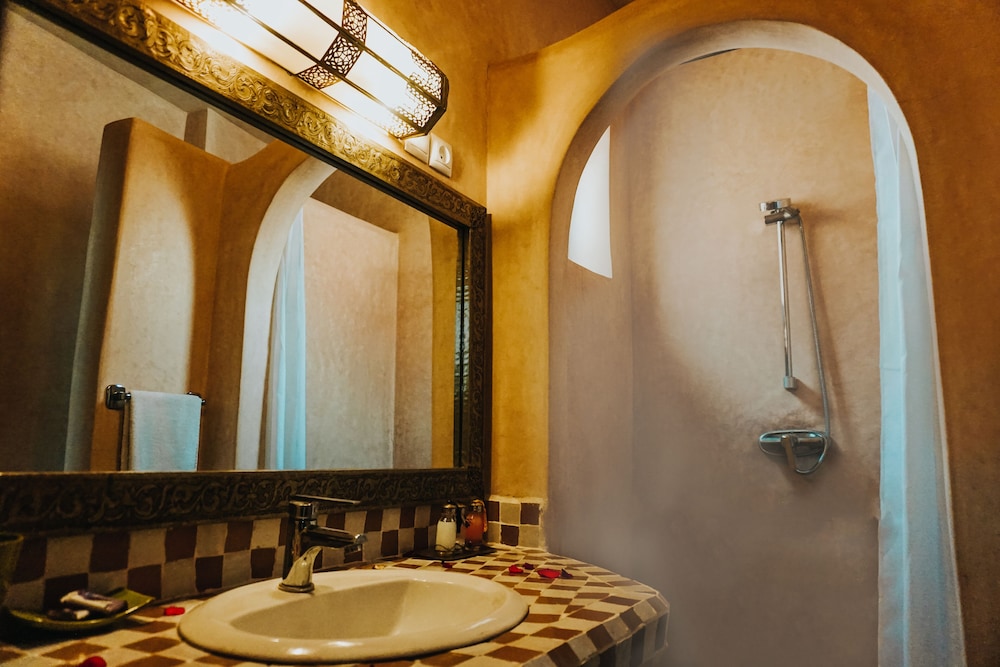 Riad Nora 16/61