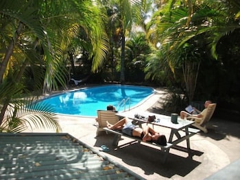 Nomads Noosa Youth Resort 7/60