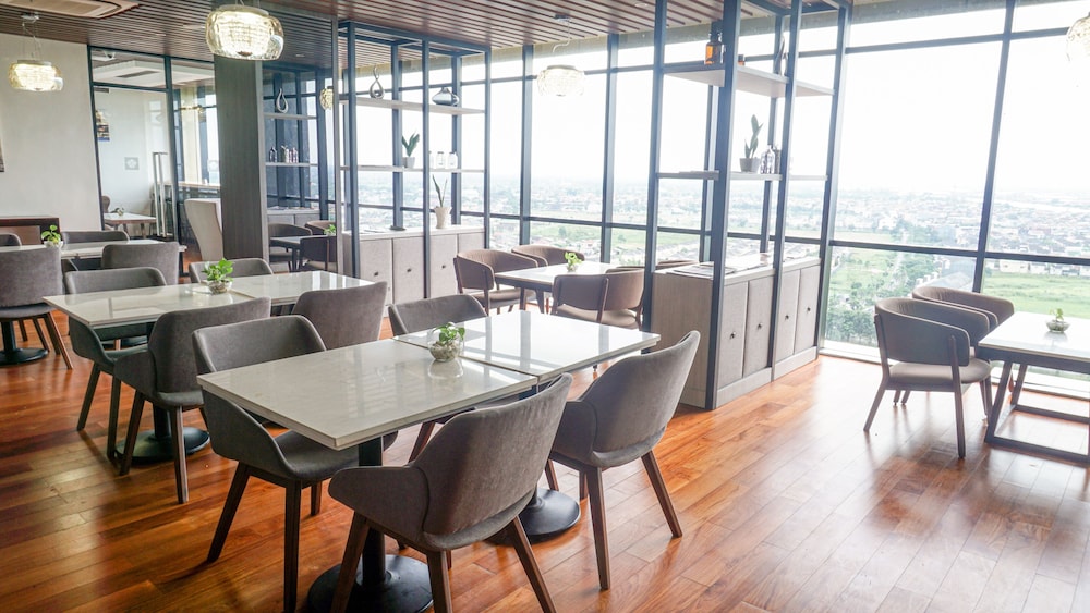 restaurant-cafeteria
