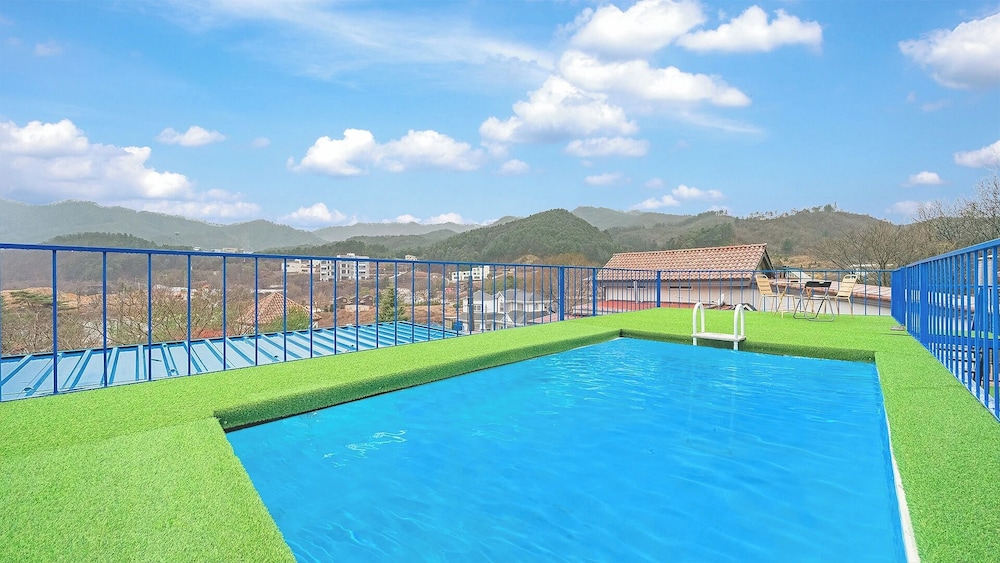 Ga Pyeong Four Season Pension 26/50