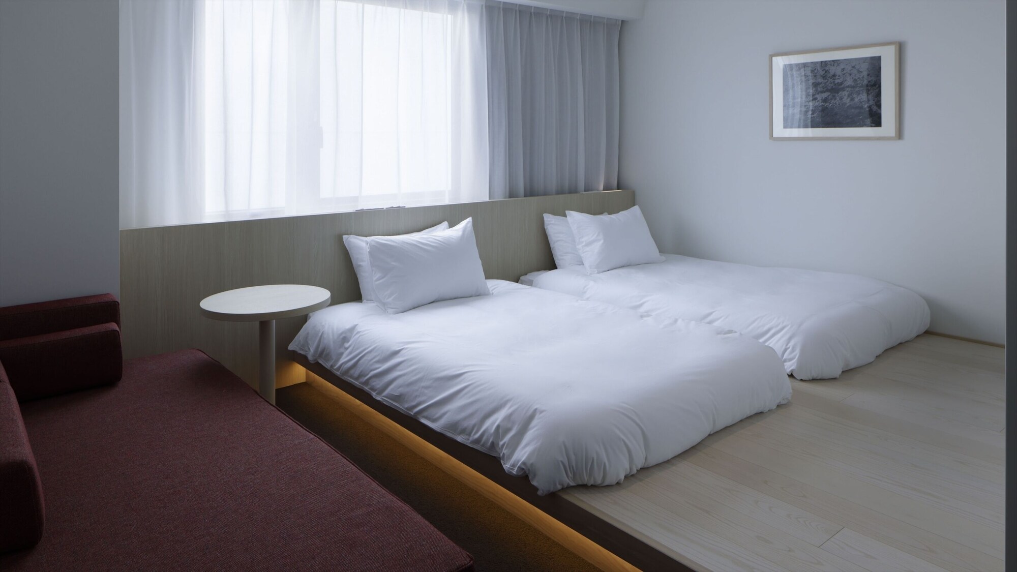 DELUXE, TWIN BEDS
